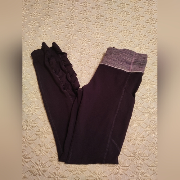 Lululemon dark purple leggings - Picture 6 of 9